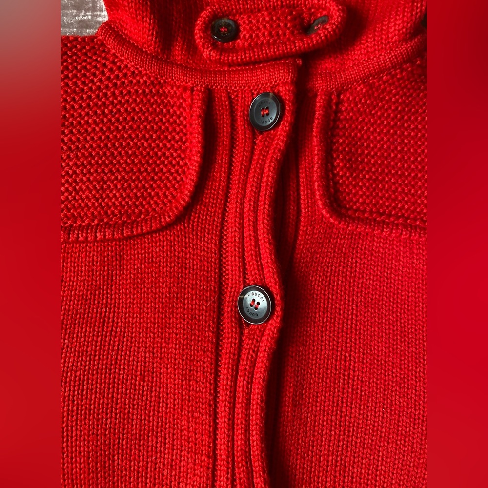 Authentic Gucci Red Girls' Knit Hooded Poncho 8 - Picture 7 of 14